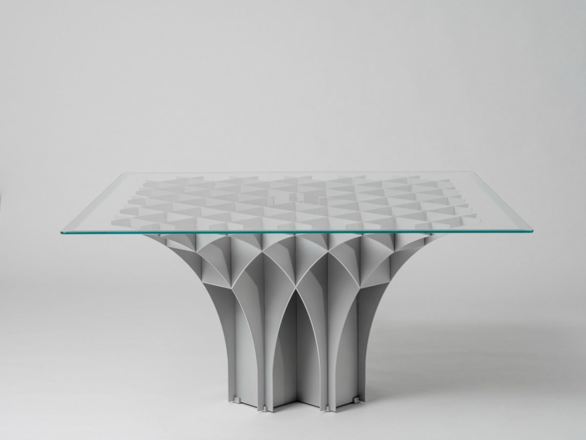 Paulin, Paulin, Paulin table Cathédrale