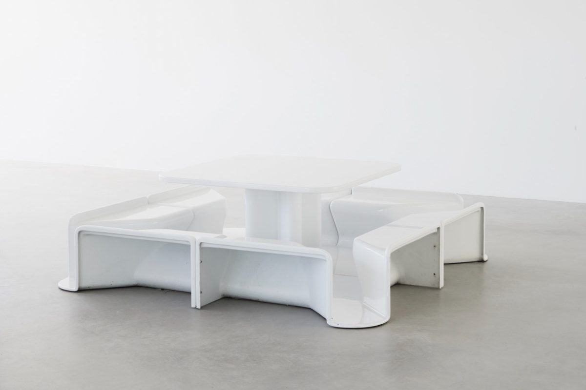 Paulin-Paulin-Paulin-_Table-Miami