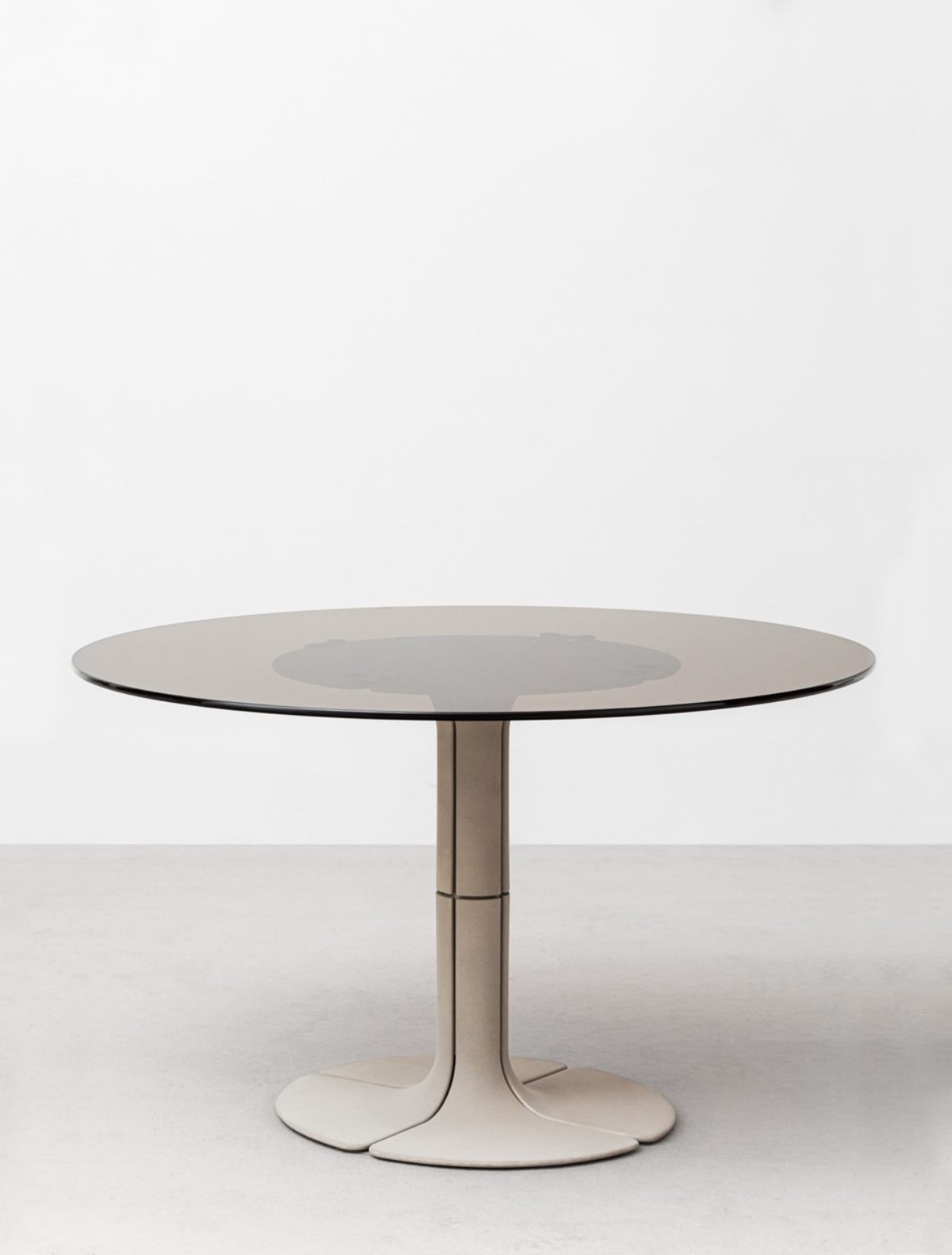 Paulin, Paulin, Paulin Elysée table
